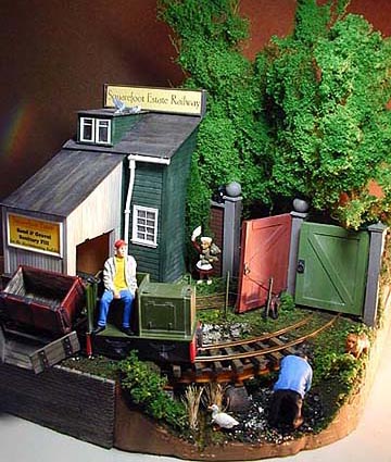 Carl Arendt's Squarefoot Estate Railway, G scale in one square foot