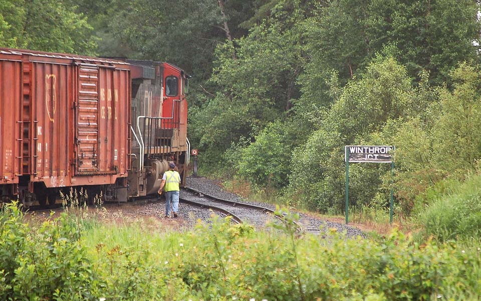 Setting out cars for Vreeland Rail at Winthrop Jct. Photo by Bob Welke