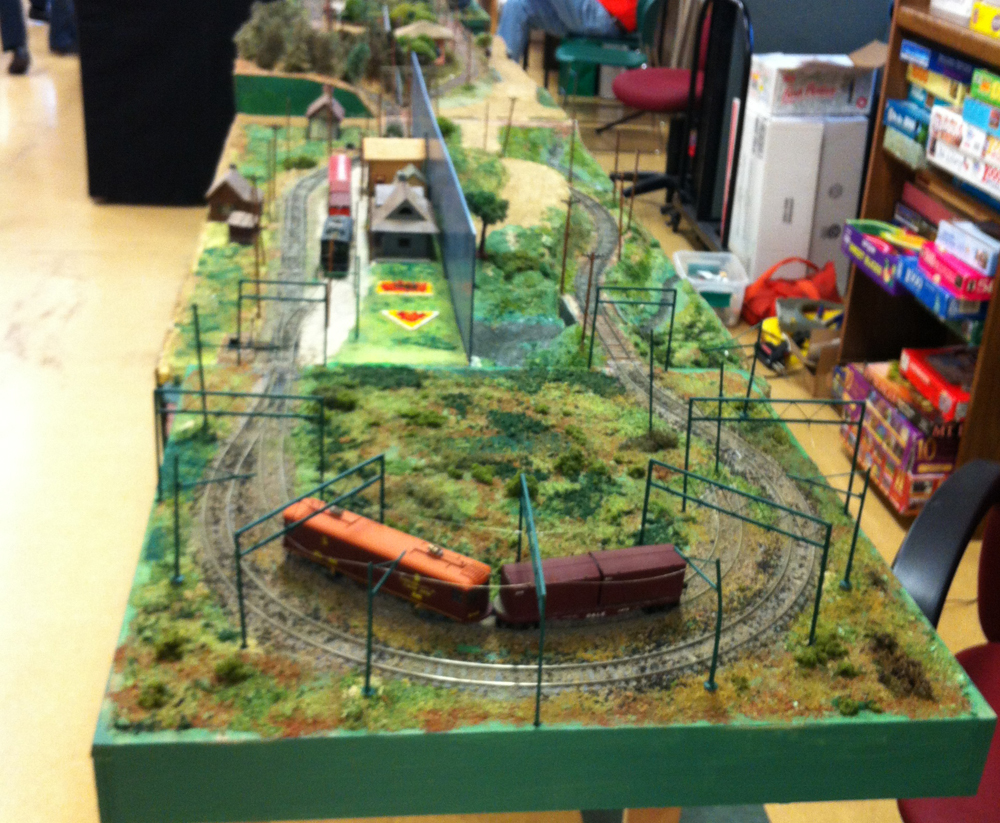 Small store model railroads