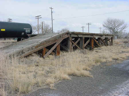 Many team tracks had ramps for easy loading of equipment onto flat cars.