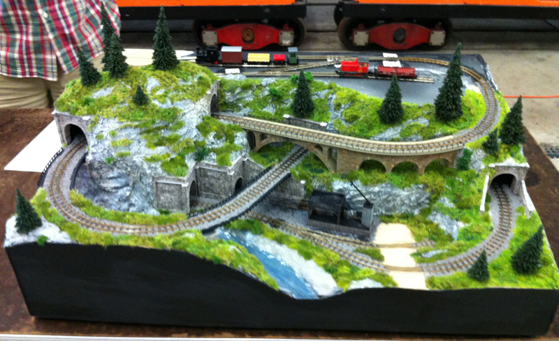 very small model railway layouts